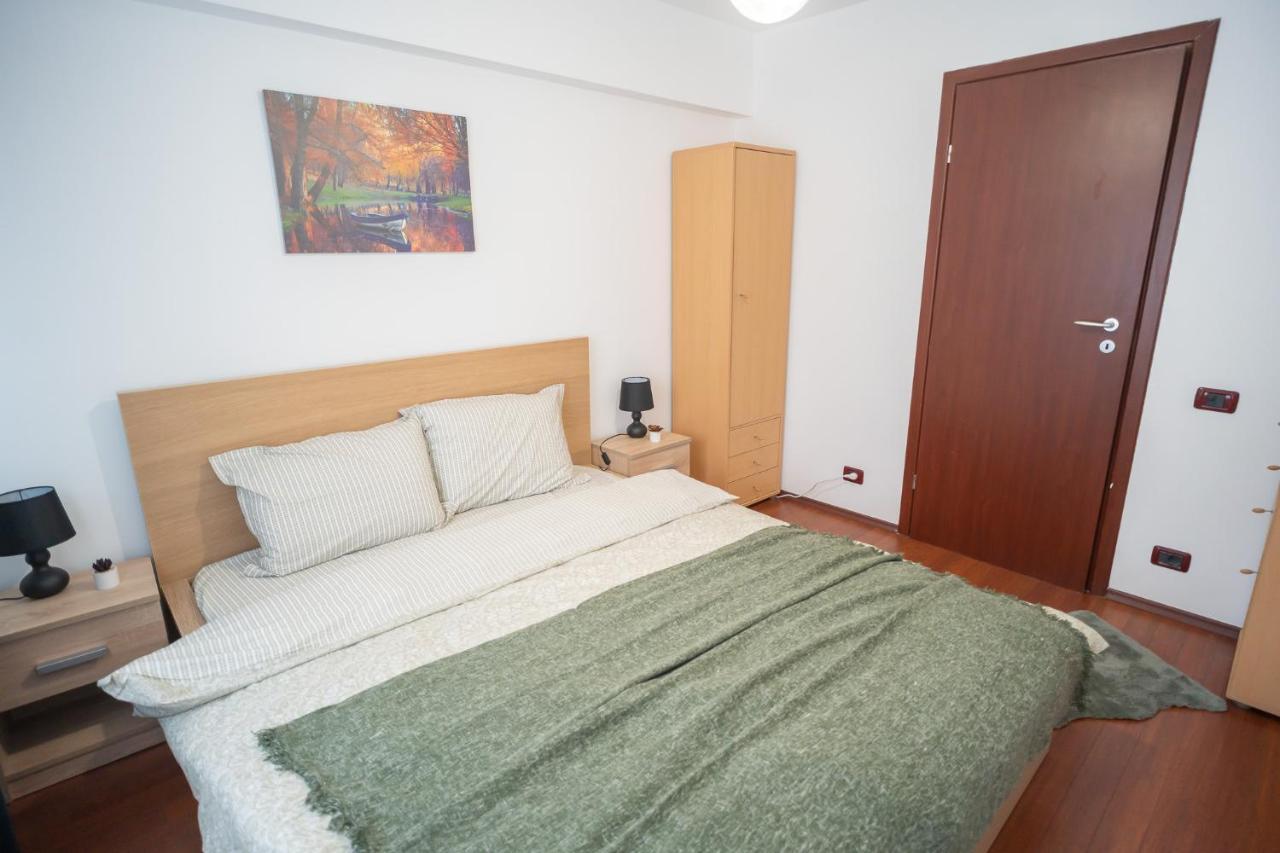 Spacious 2Br Dristor Apartment Bukurešť Exteriér fotografie